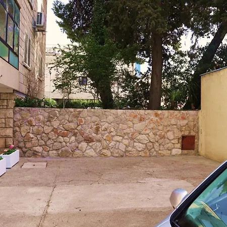 Apartment Ap *